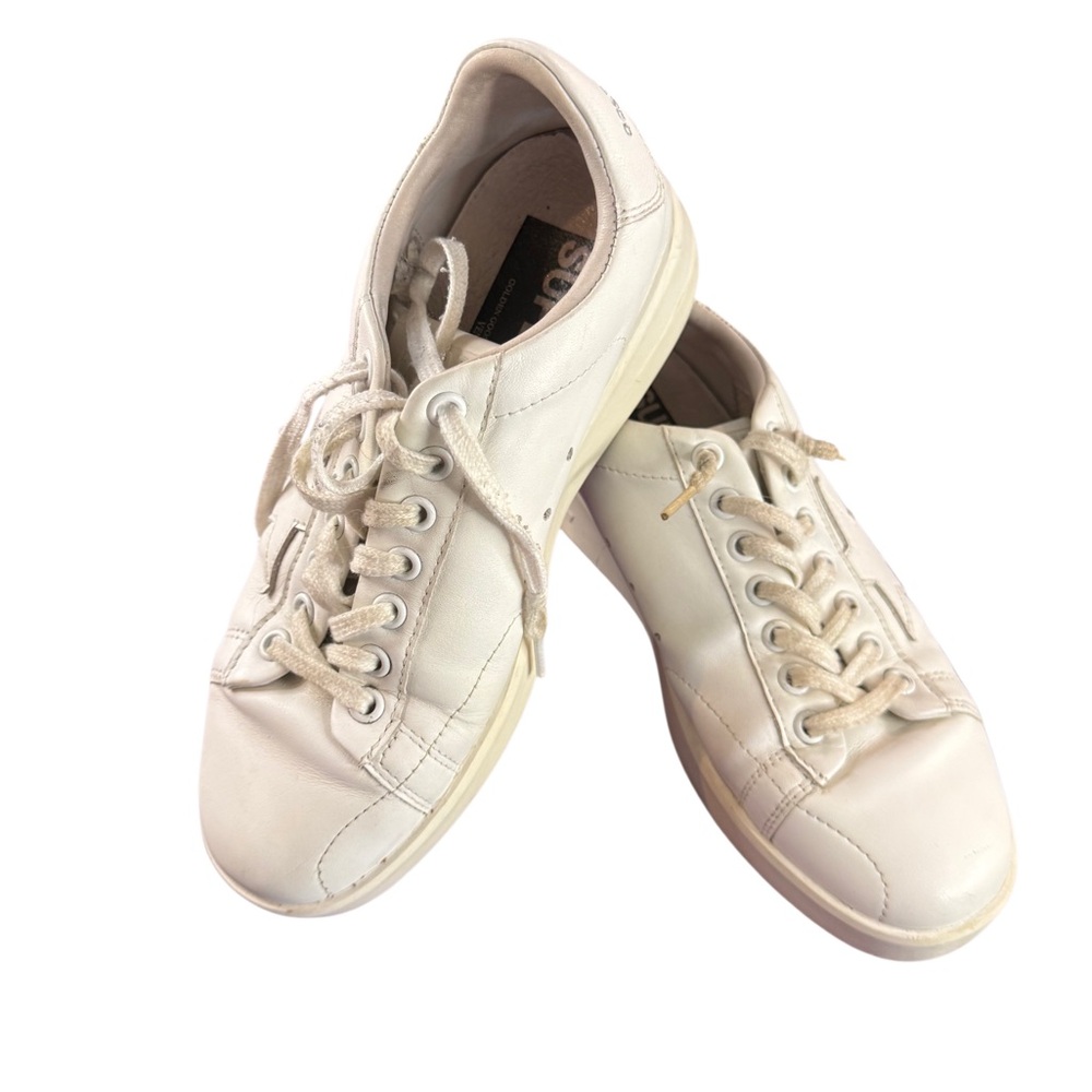 Golden Goose Cream Sneakers Super Star